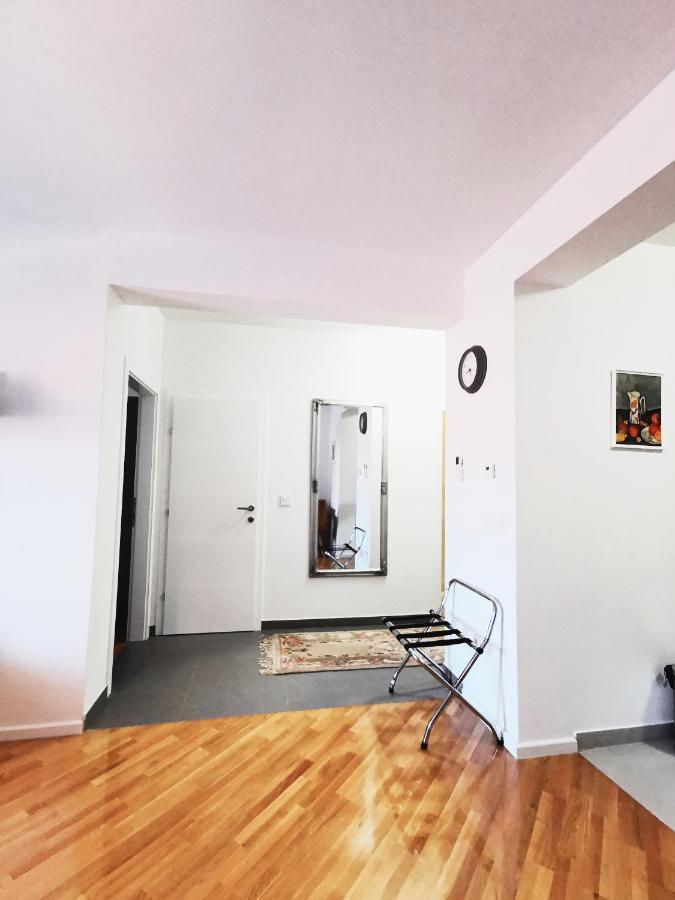 Angel Apartment