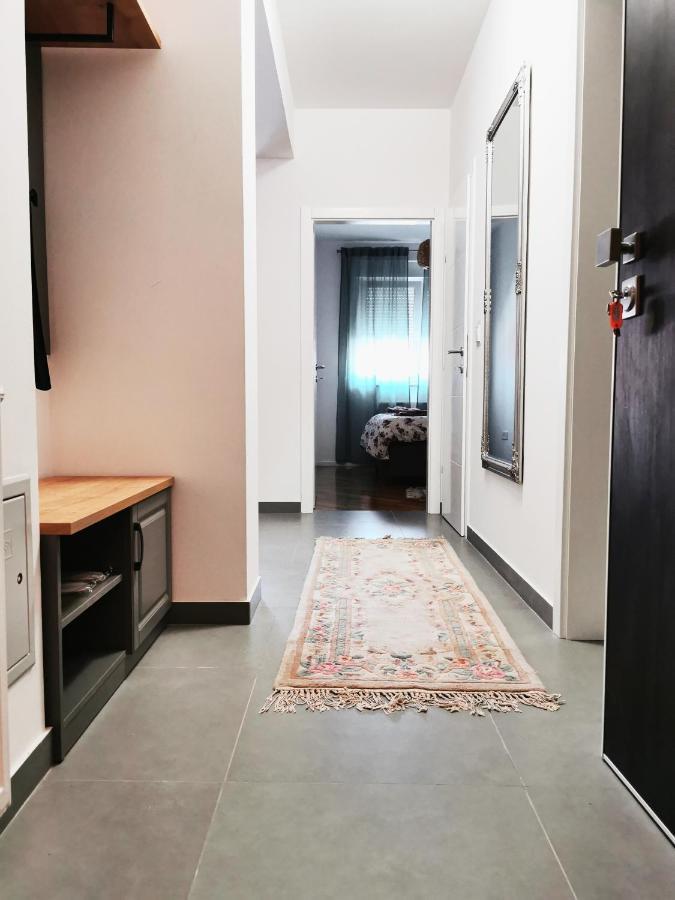 Apartment Angel